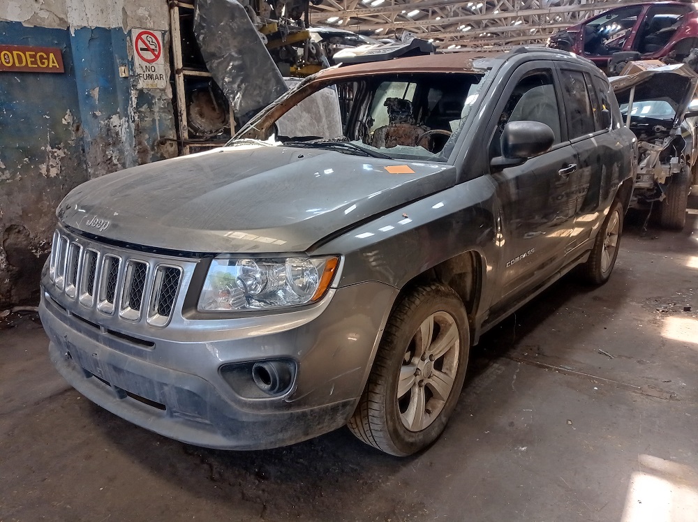  Jeep COMPASS SPORT 2010,  EN DESARME